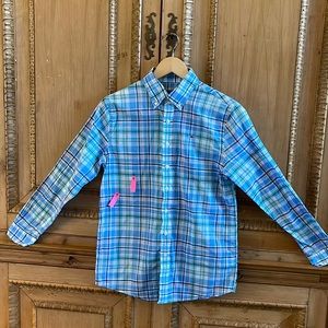Vineyard Vines button down, light blue plaid. Y16 100% cotton with linen feel.